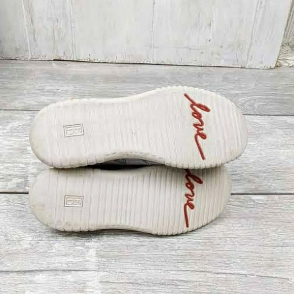 Ellen Degeneres Havala Grey Fabric Leathr Sneaker - Picture 8 of 8